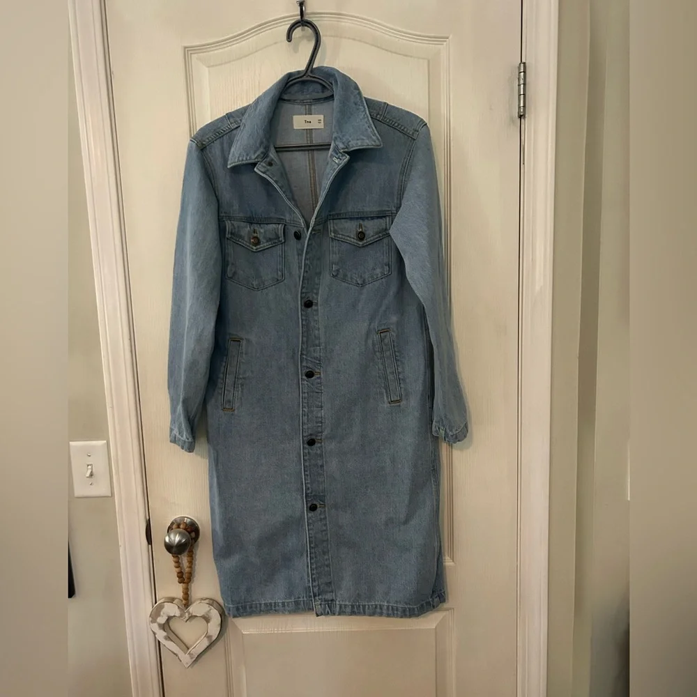 🎉 Host Pick 🎉 TNA Denim Longline Jacket - Picture 1 of 10
